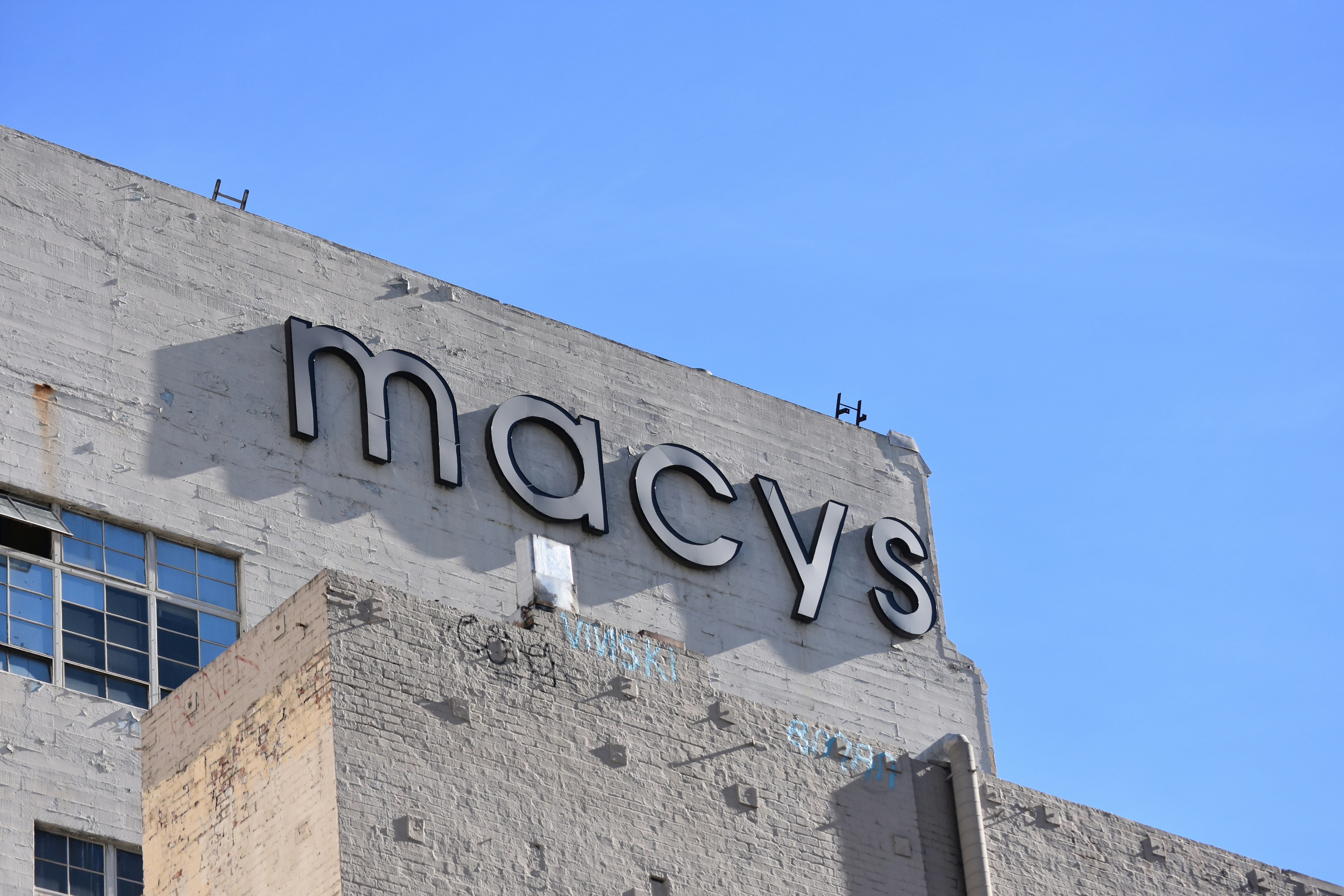 City Photography of Macys Sign in San Francisco, California.